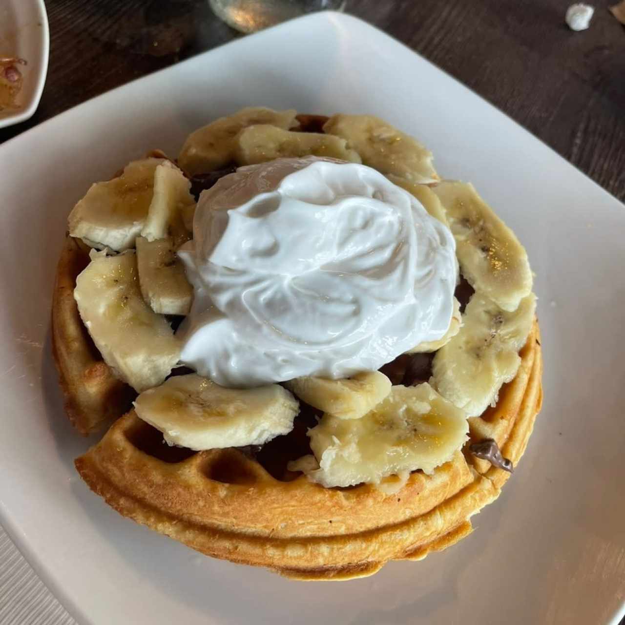 Waffles con banana y nutela 