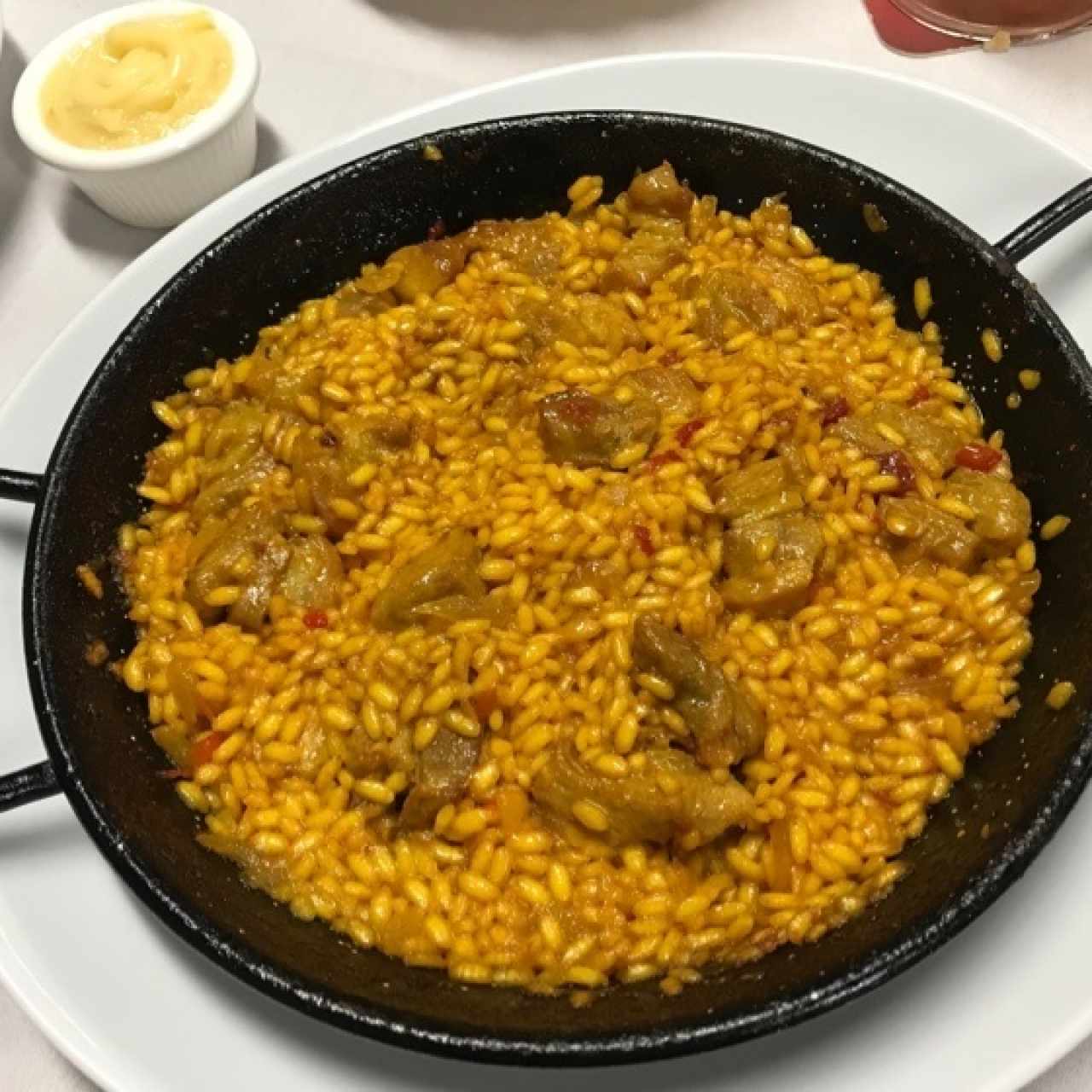 Paella de Carnes