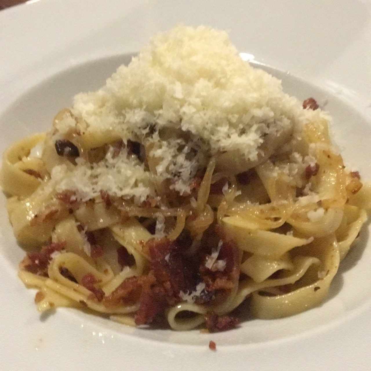 tagliatelle al óleo con parmesano y pancceta (custom pasta)