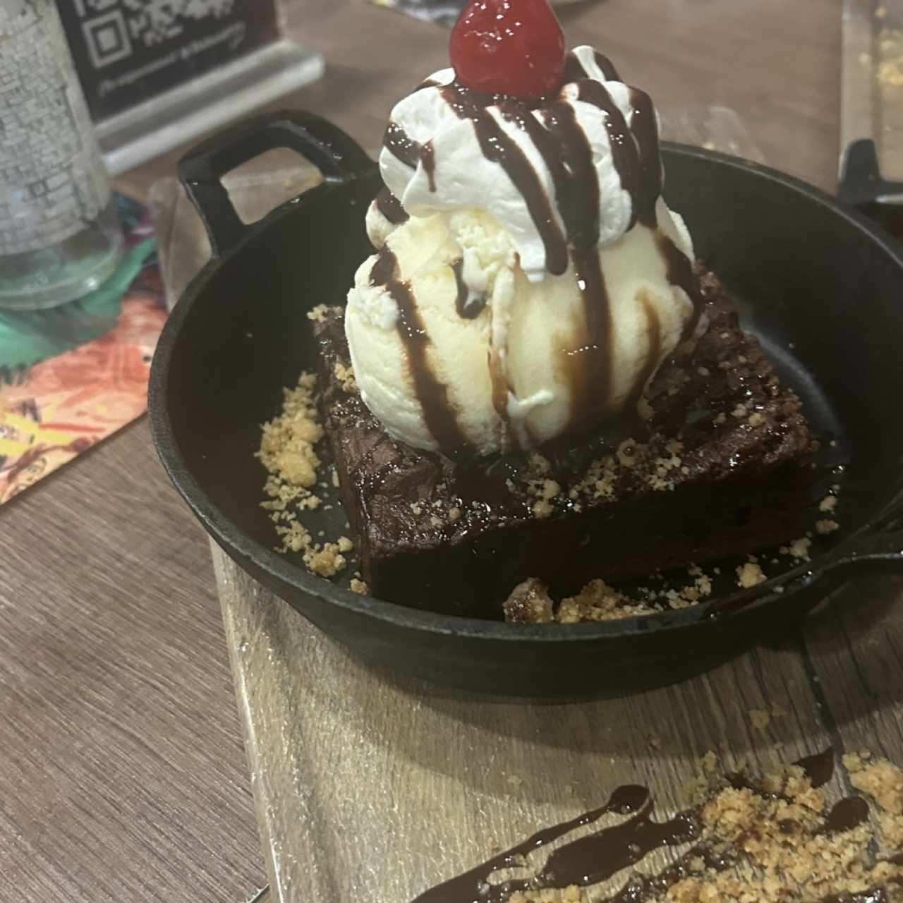 Brownie con helado