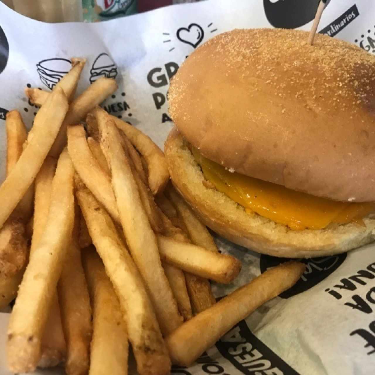 Cheeseburger de niños 