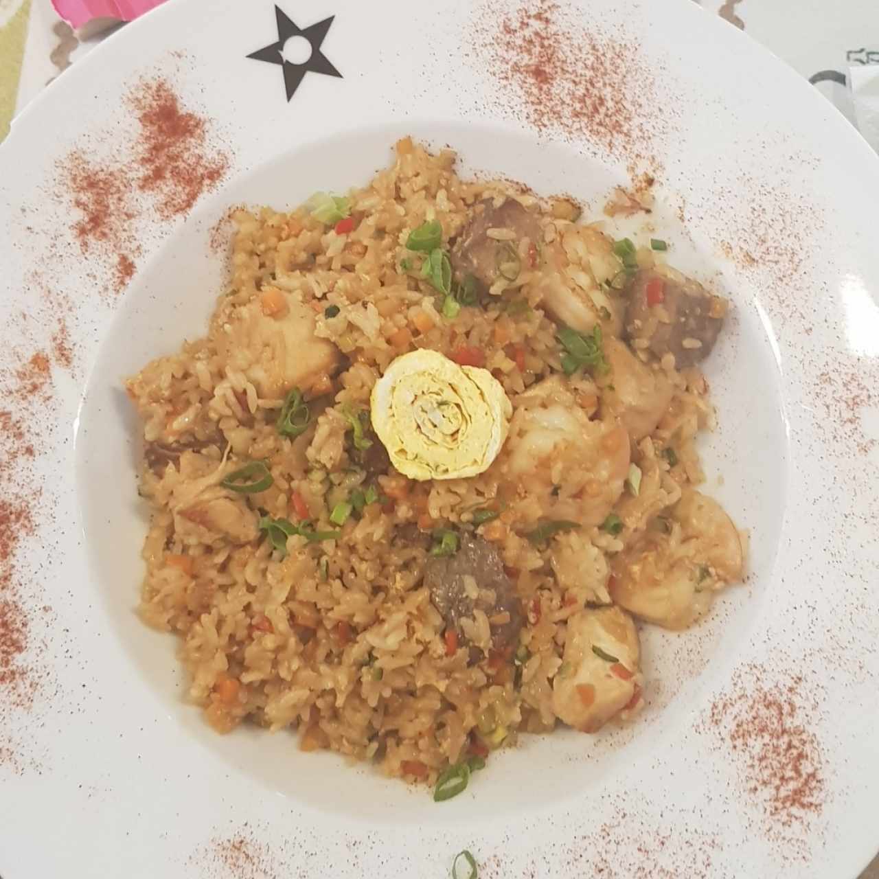 Yakimeshi mixto