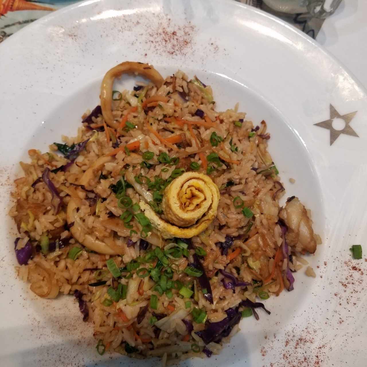 nasi goreng de mariscos 