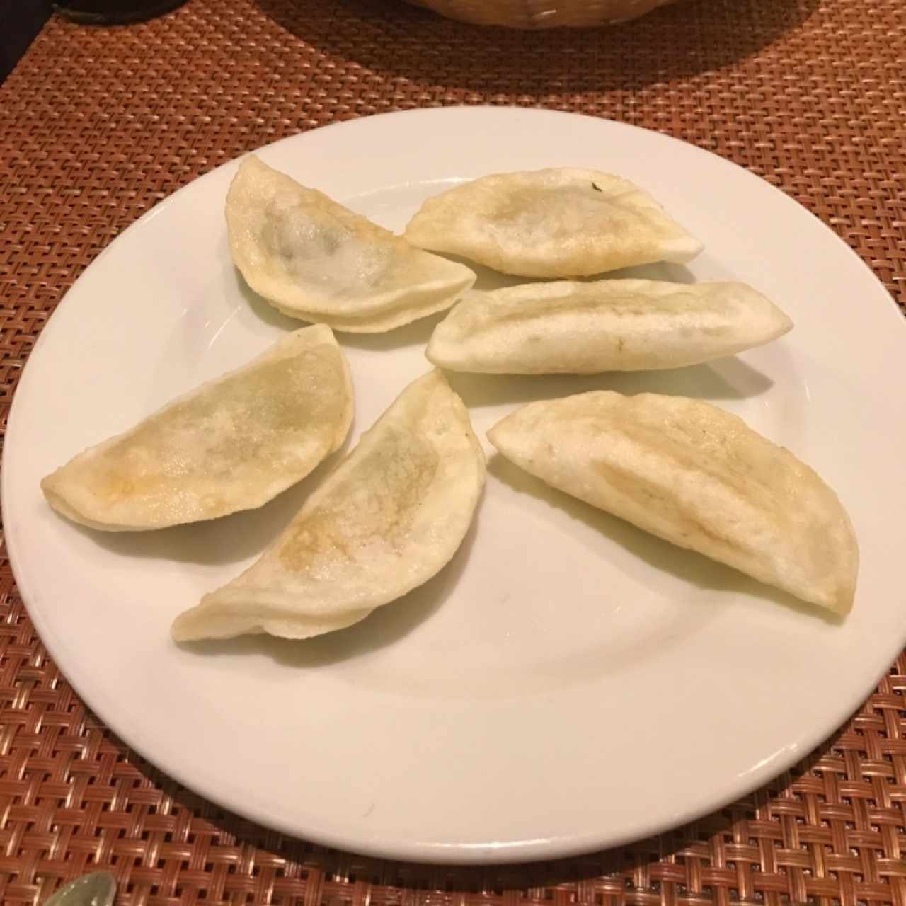 Empanaditas de camarones al vapor