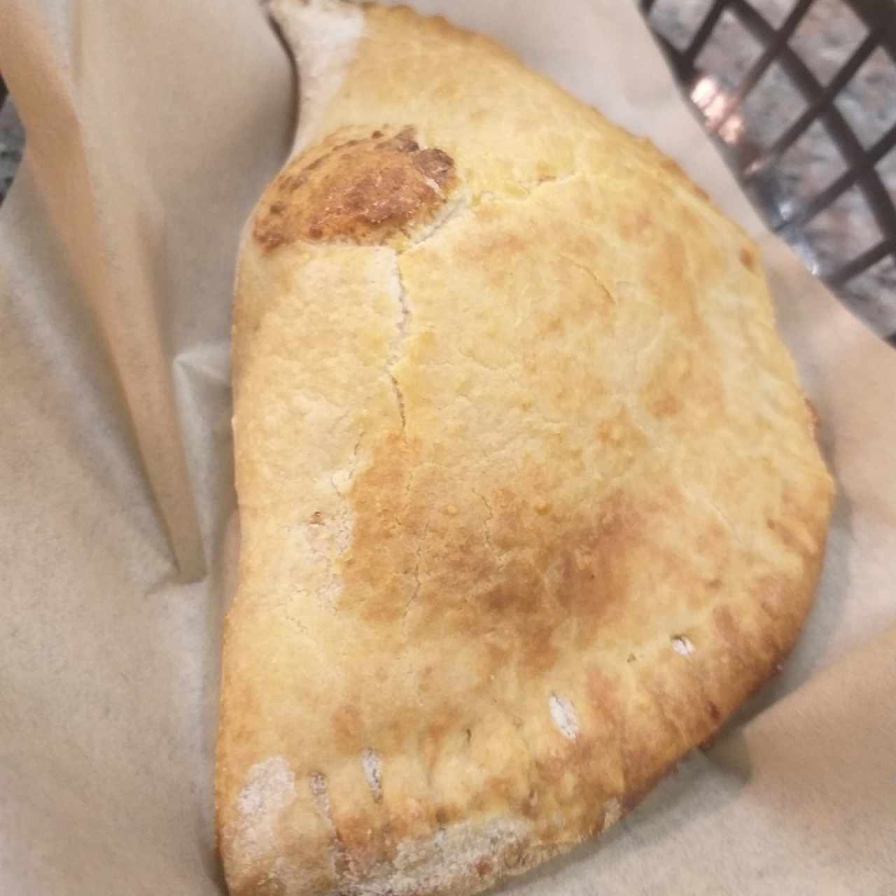 empanada artesanal de queso