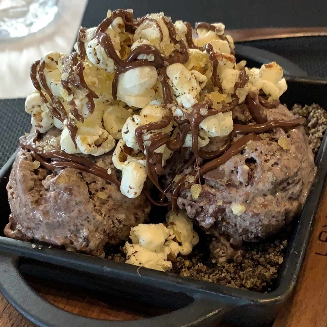 Postre oreo-nutella-pop corn