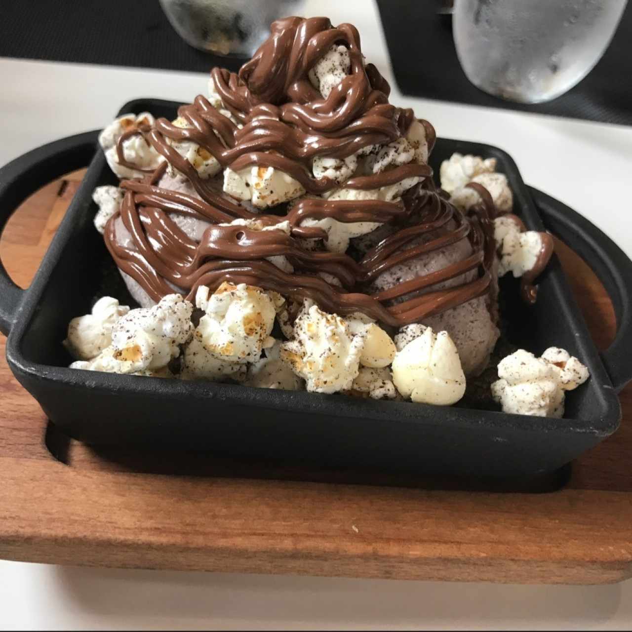 Helado de Oreo con Nutella y Popcorn