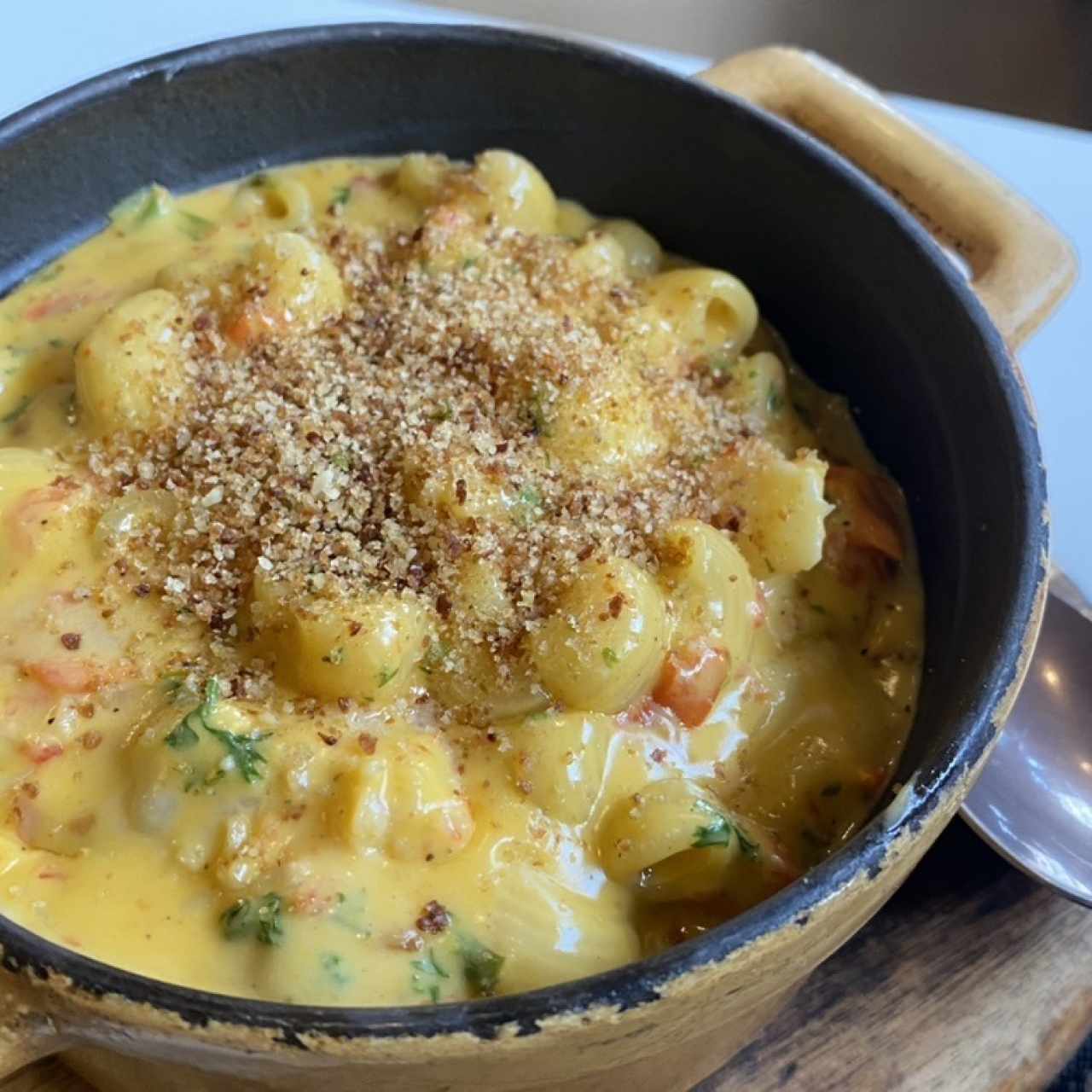 Lobster mac & cheese