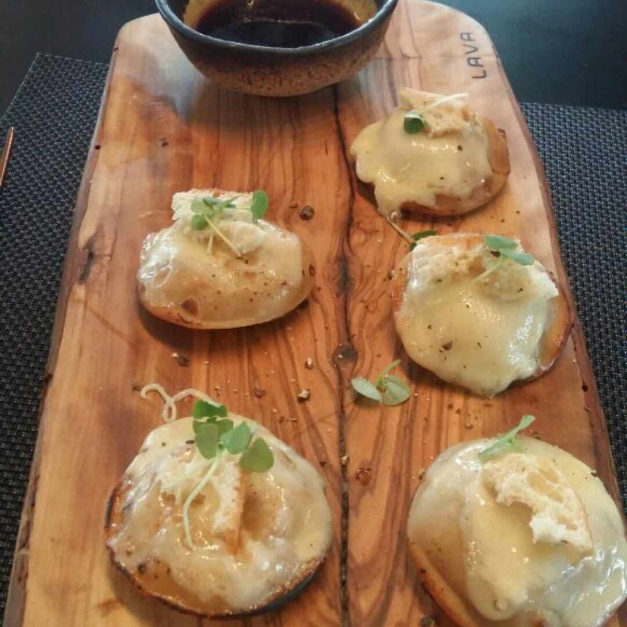 Dumplings de sopa de cebolla