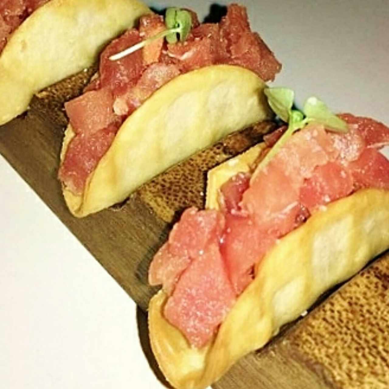 Tuna taco