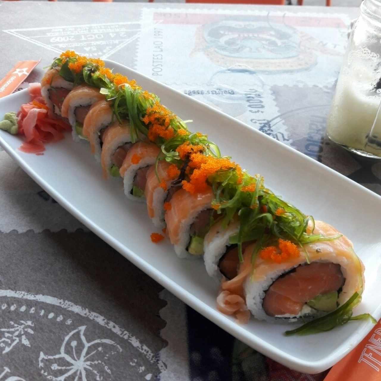 sushi de salmon