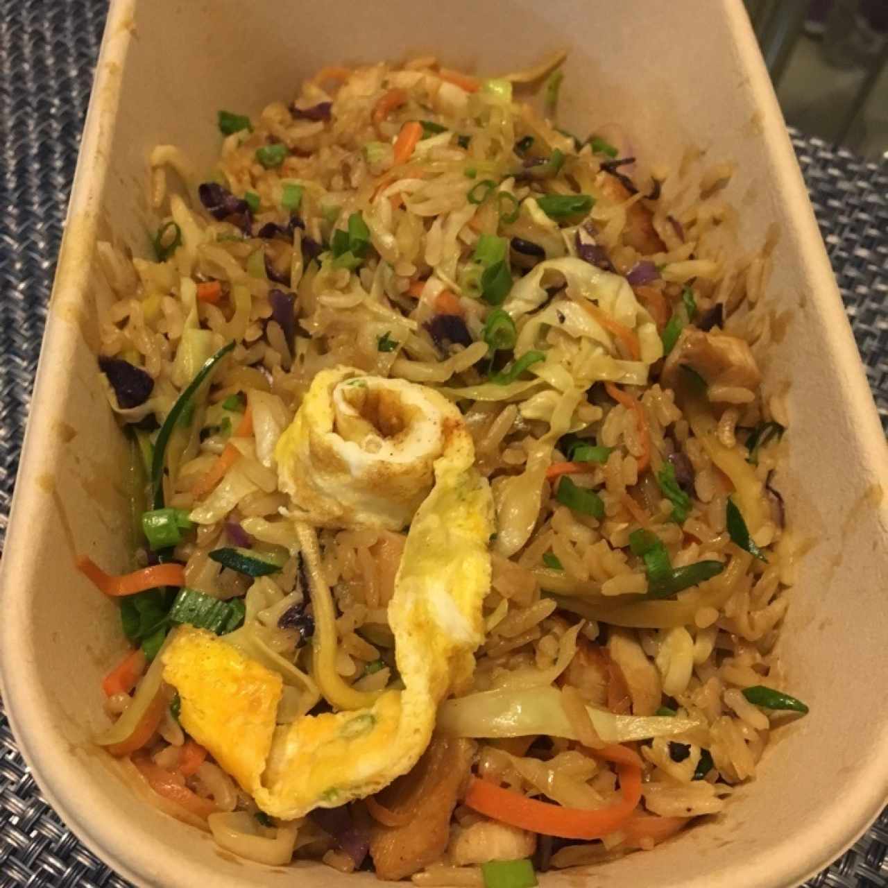 Arroz Nasi Goreng de pollo - Delivery 🛵