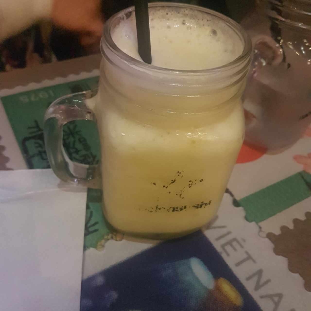 Jugo de manzana verde, piña y jengibre