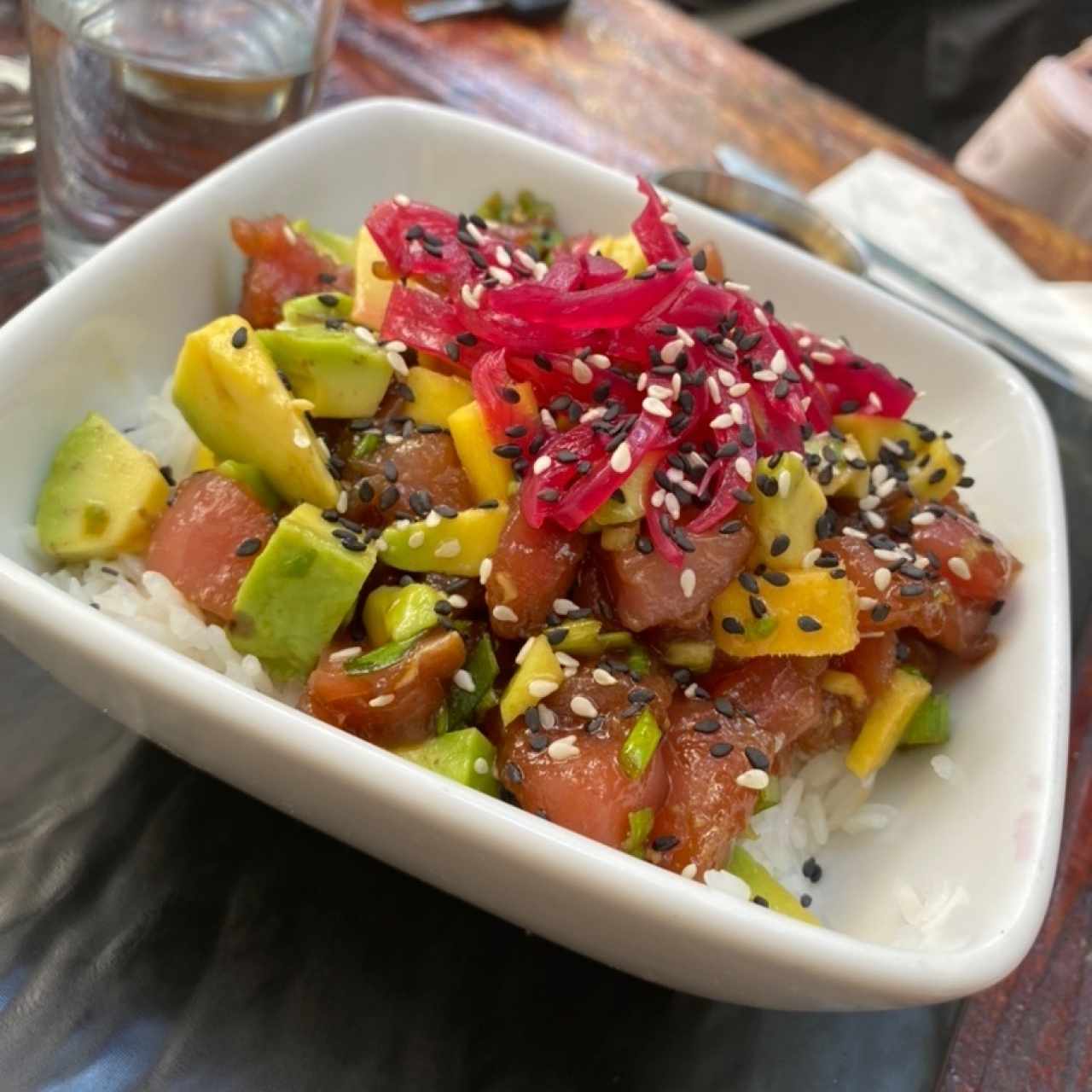 Pokes - Tuna Poke