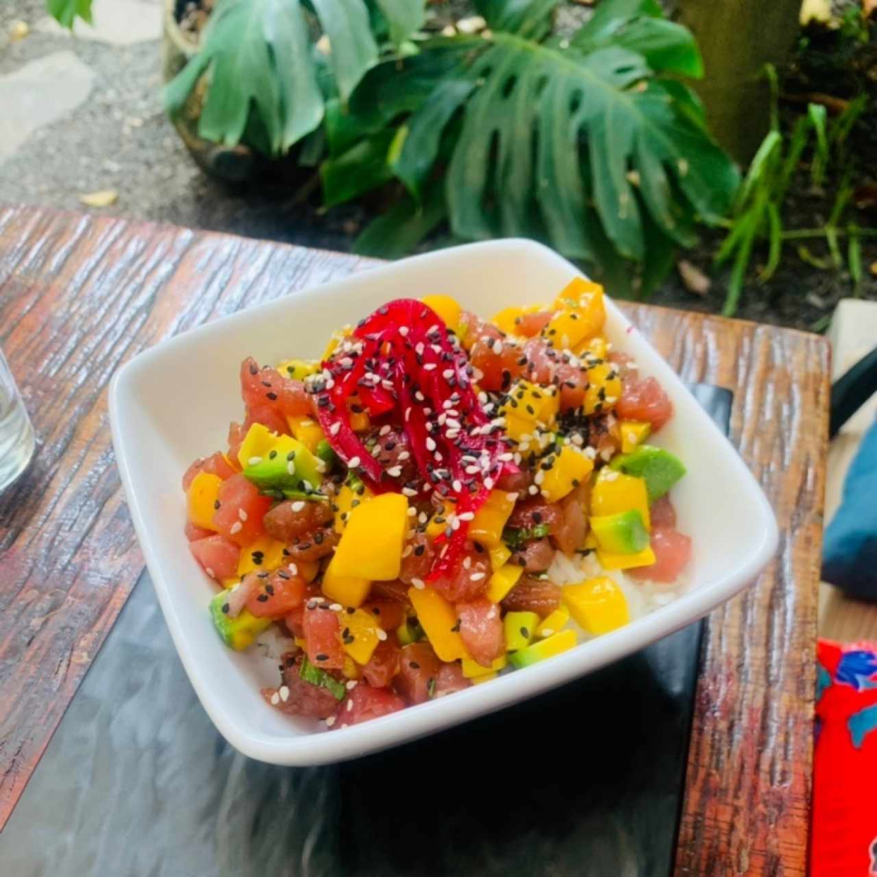 BOWLS - Tuna Poke