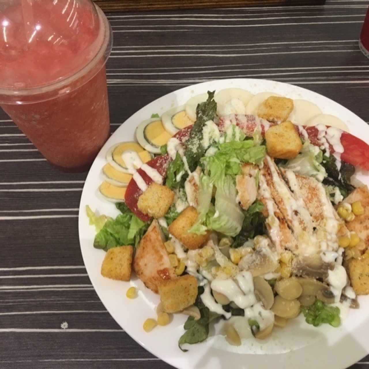 ensalada de pollo la estancia 