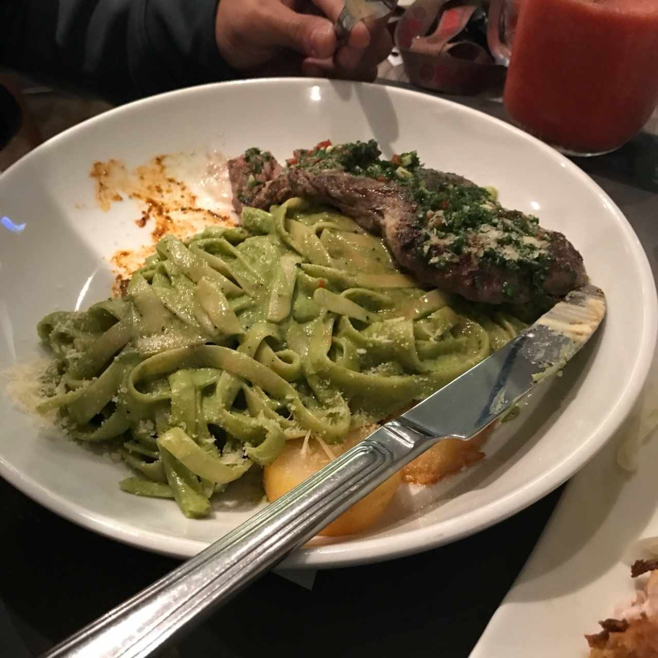 Pasta al Pesto con Churrasco 👌