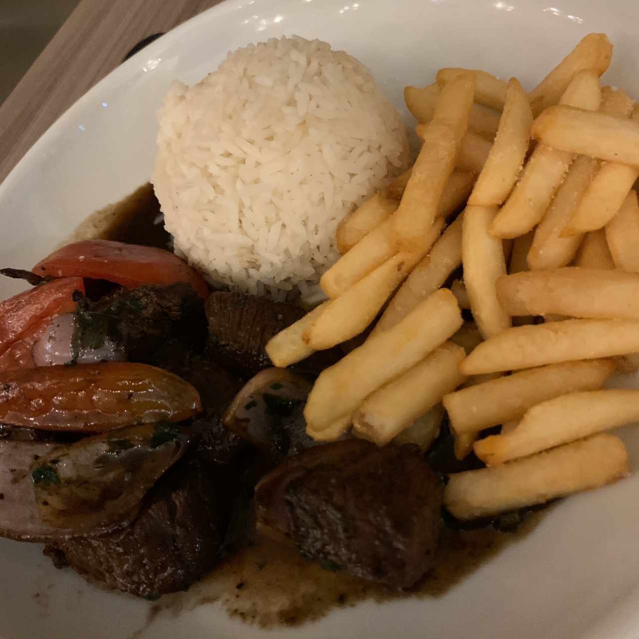 lomo saltado