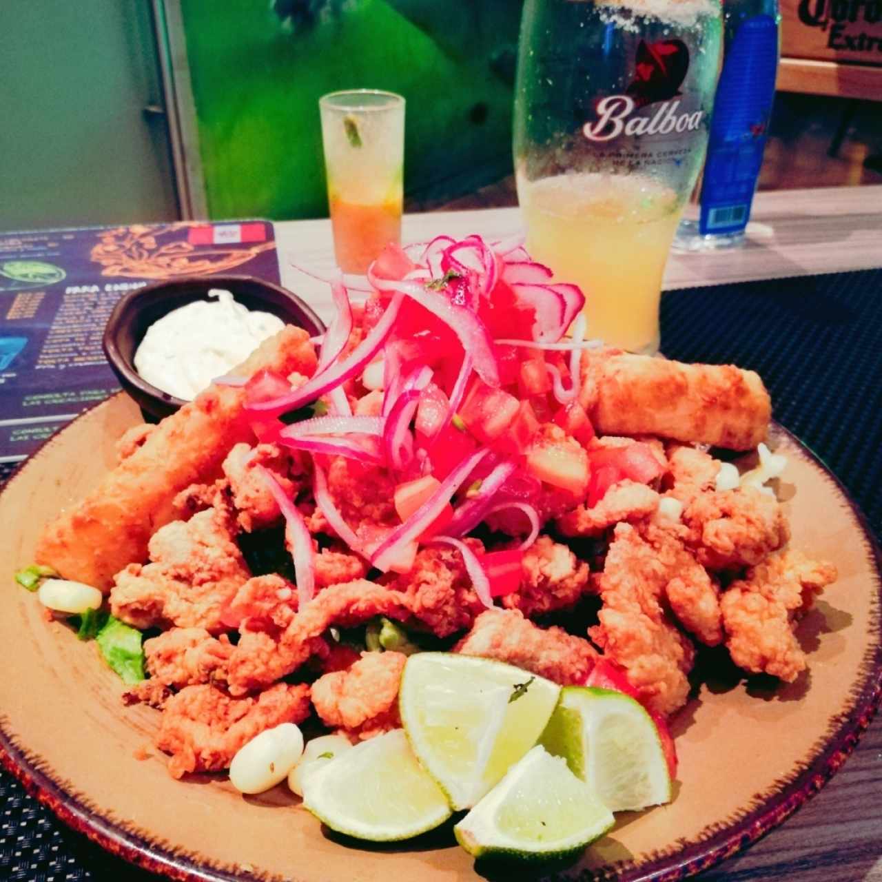 Picada de Mariscos 