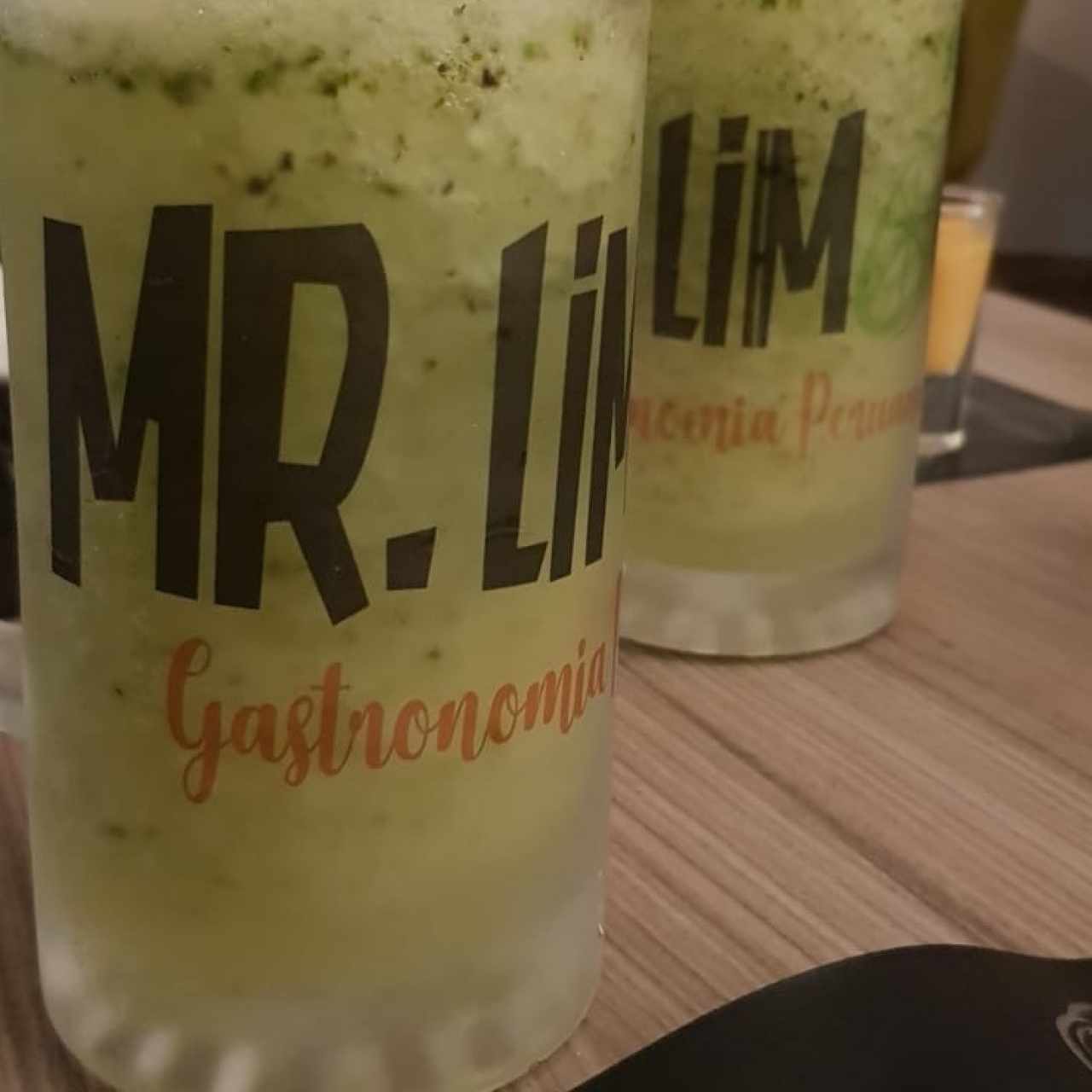 jugo limon hierba buena 