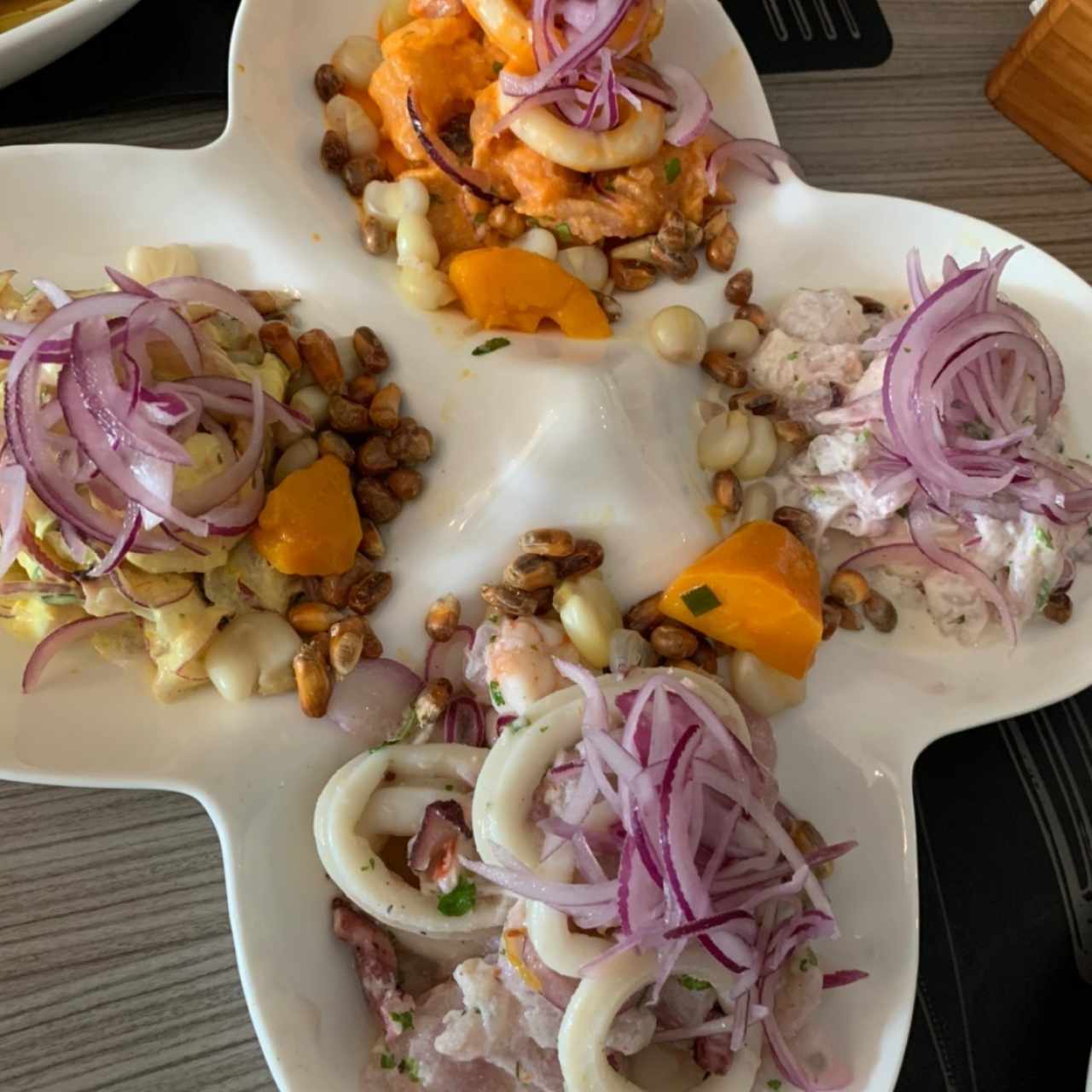 Ceviche mixto