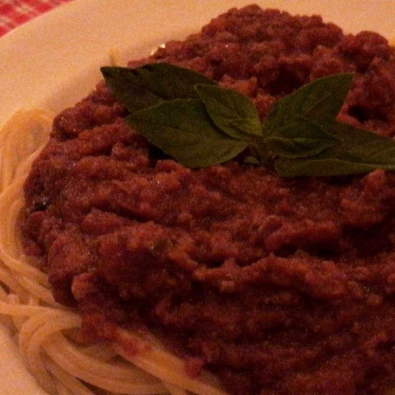 spaghetti a la bolognesa