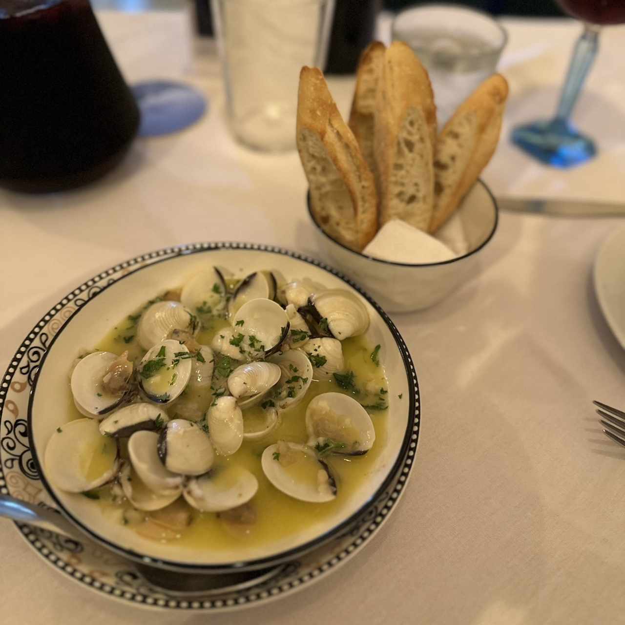 Antipasti - Vongole All'Aglio