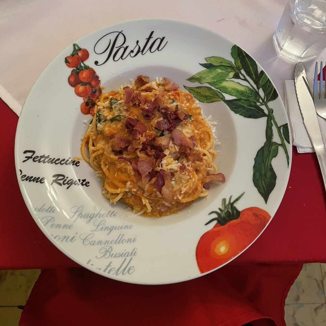 Spaguetti All'Amatriciana Rosa