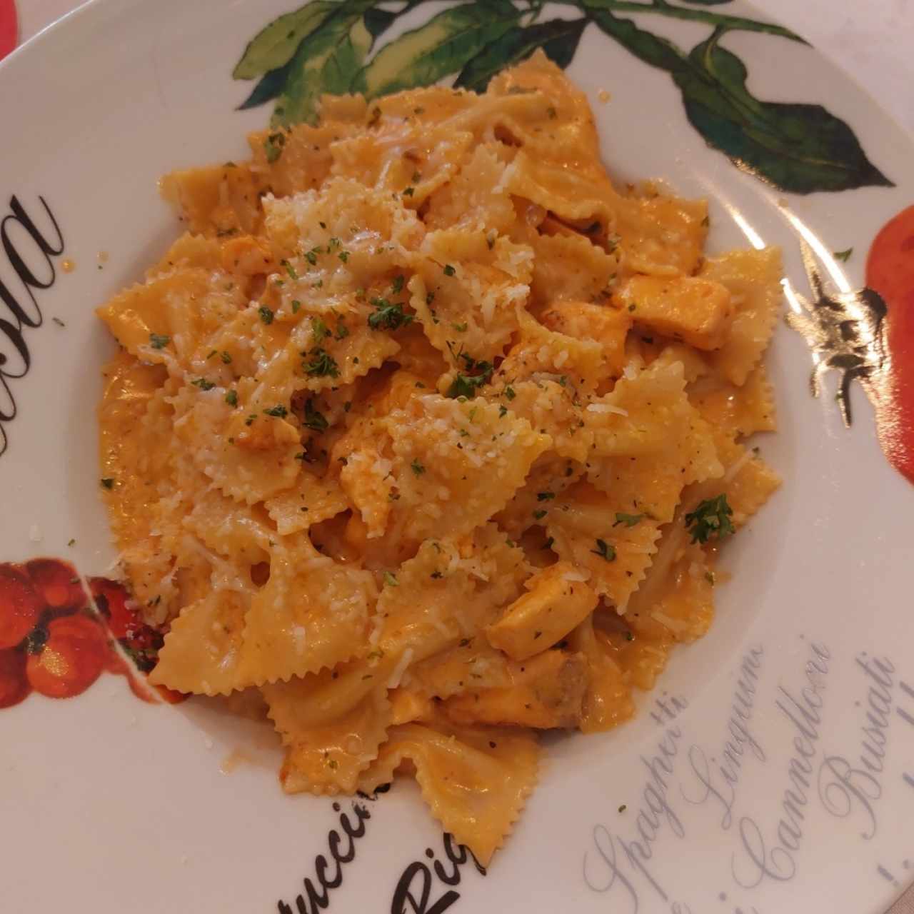 Farfalle Al Salmone e Vodka