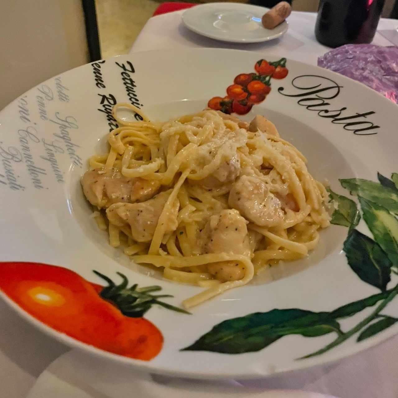 Linguini Alfredo con Pollo