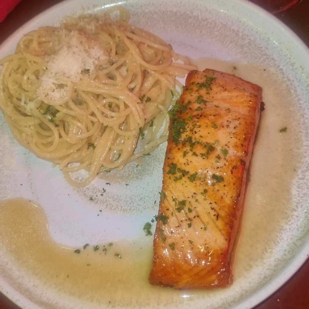 Farfalle Al Salmone e Vodka