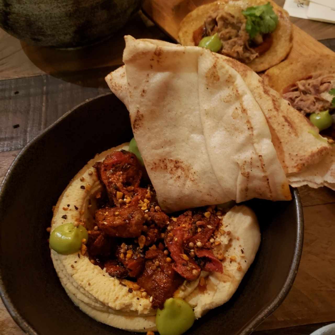 hummus de carne