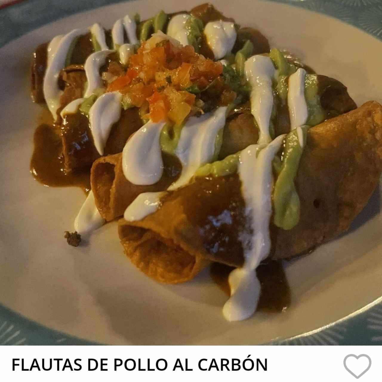 FLAUTAS DE POLLO AL CARBÓN