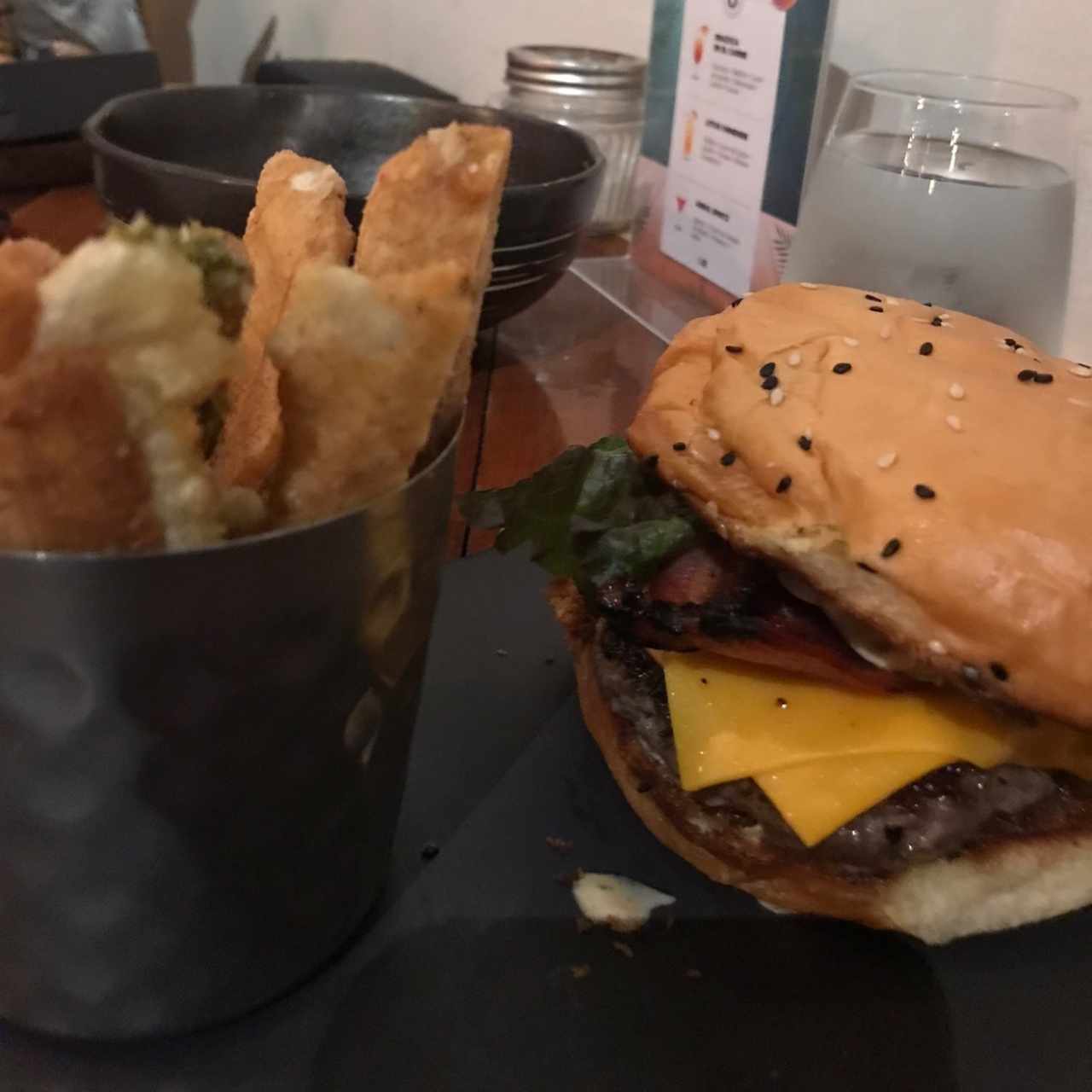 cinco burger