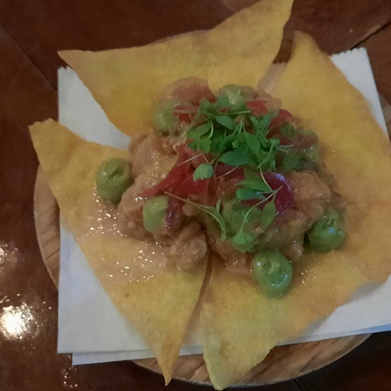 Atún Tartar y Tostadas de Wanton