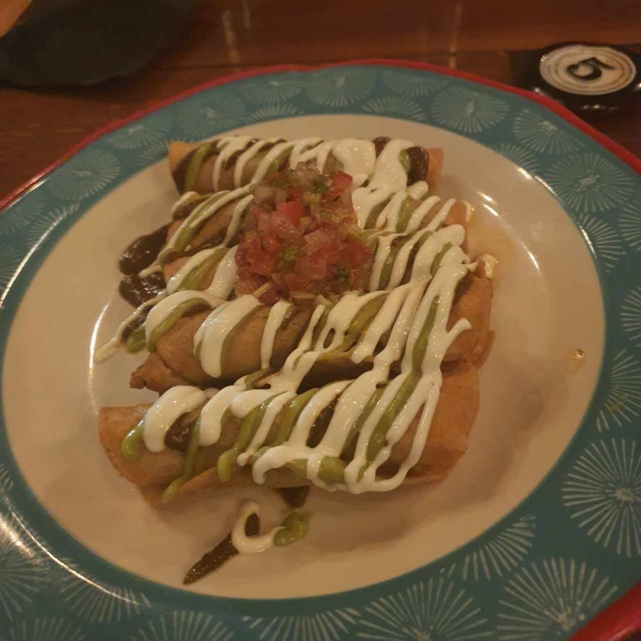 Flautas de Pollo al Carbón (5u)