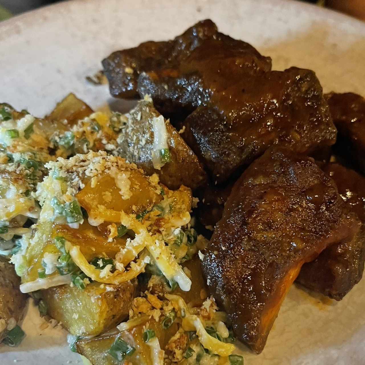 PLATOS FUERTES - LAS STICKY-SMOKY RIBS