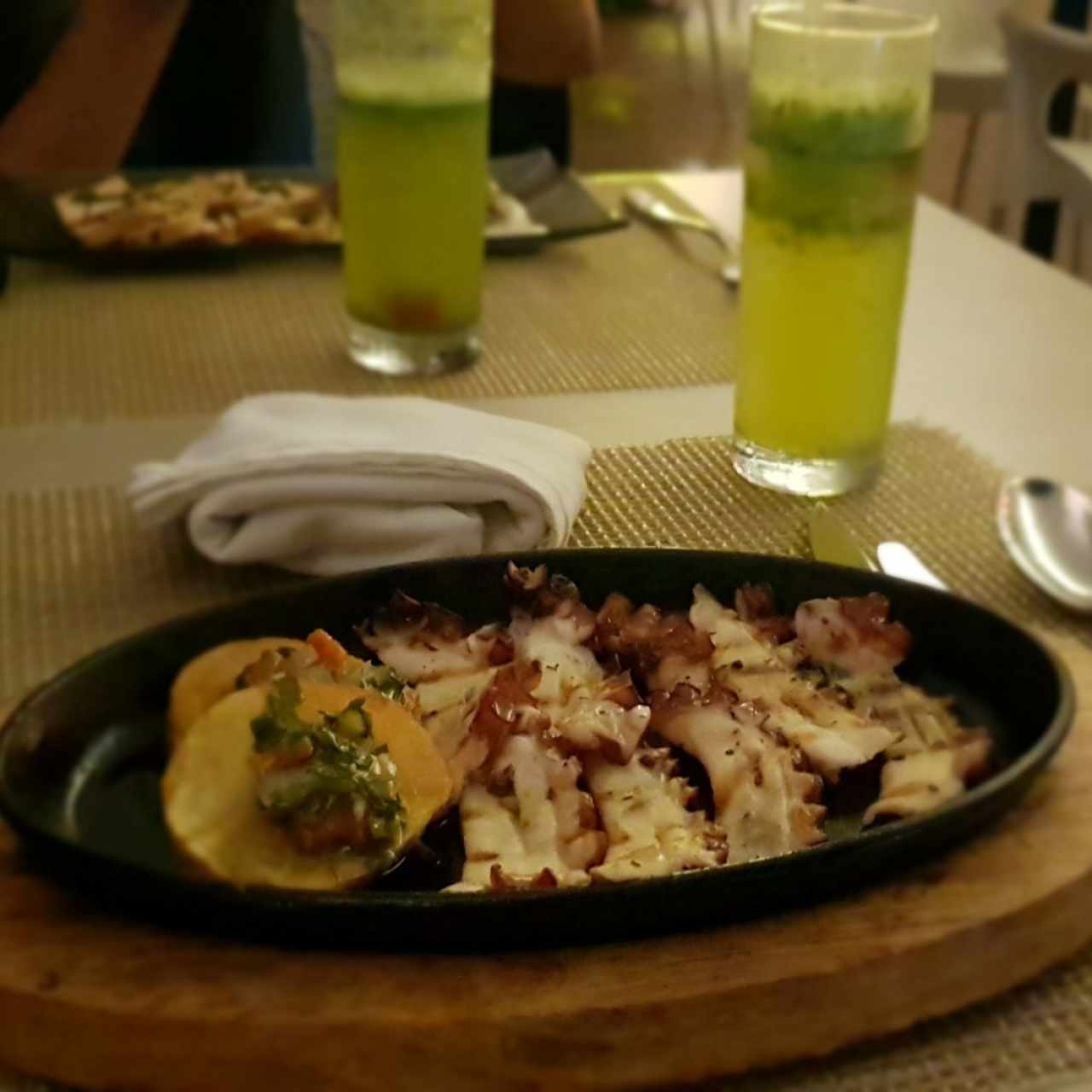 Pulpo al carvon 10/10