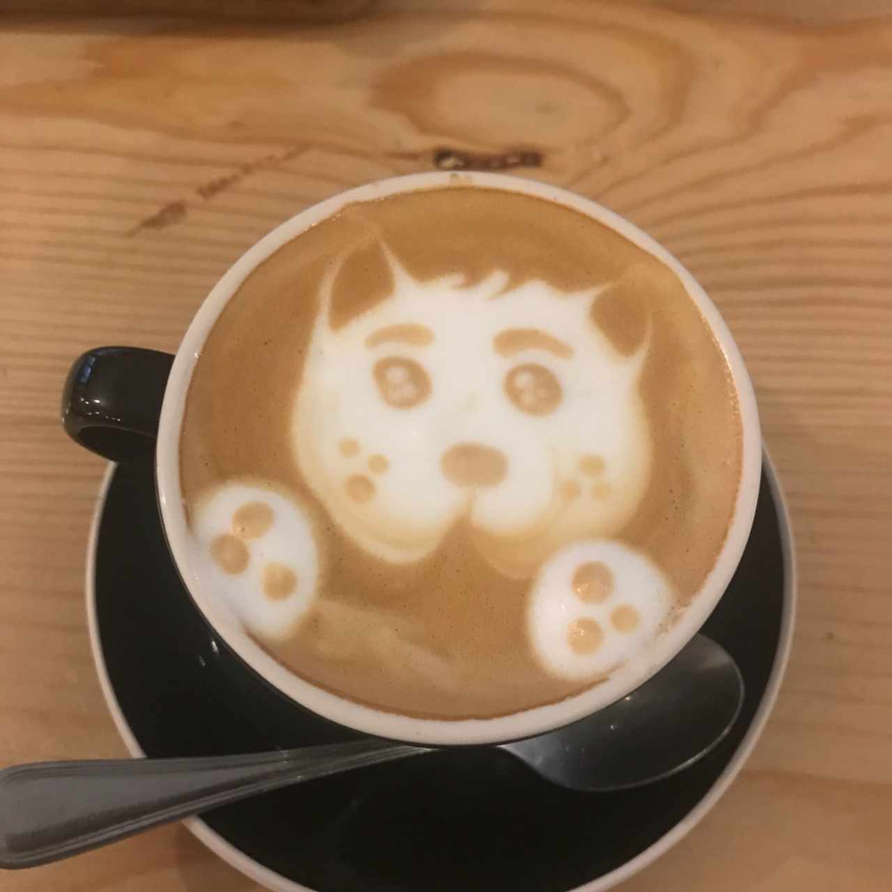 Capuccino con diseño de gato