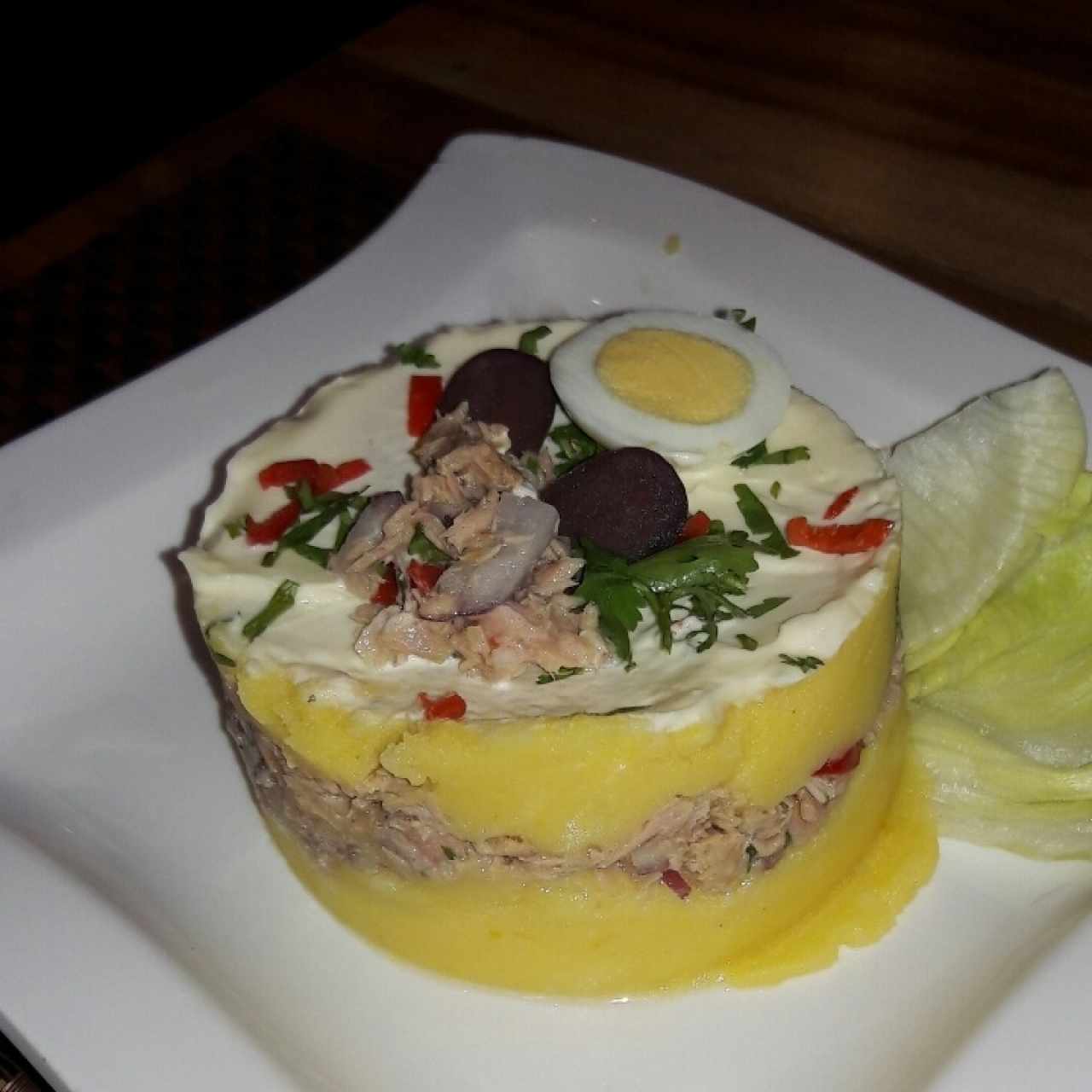 causa de atún