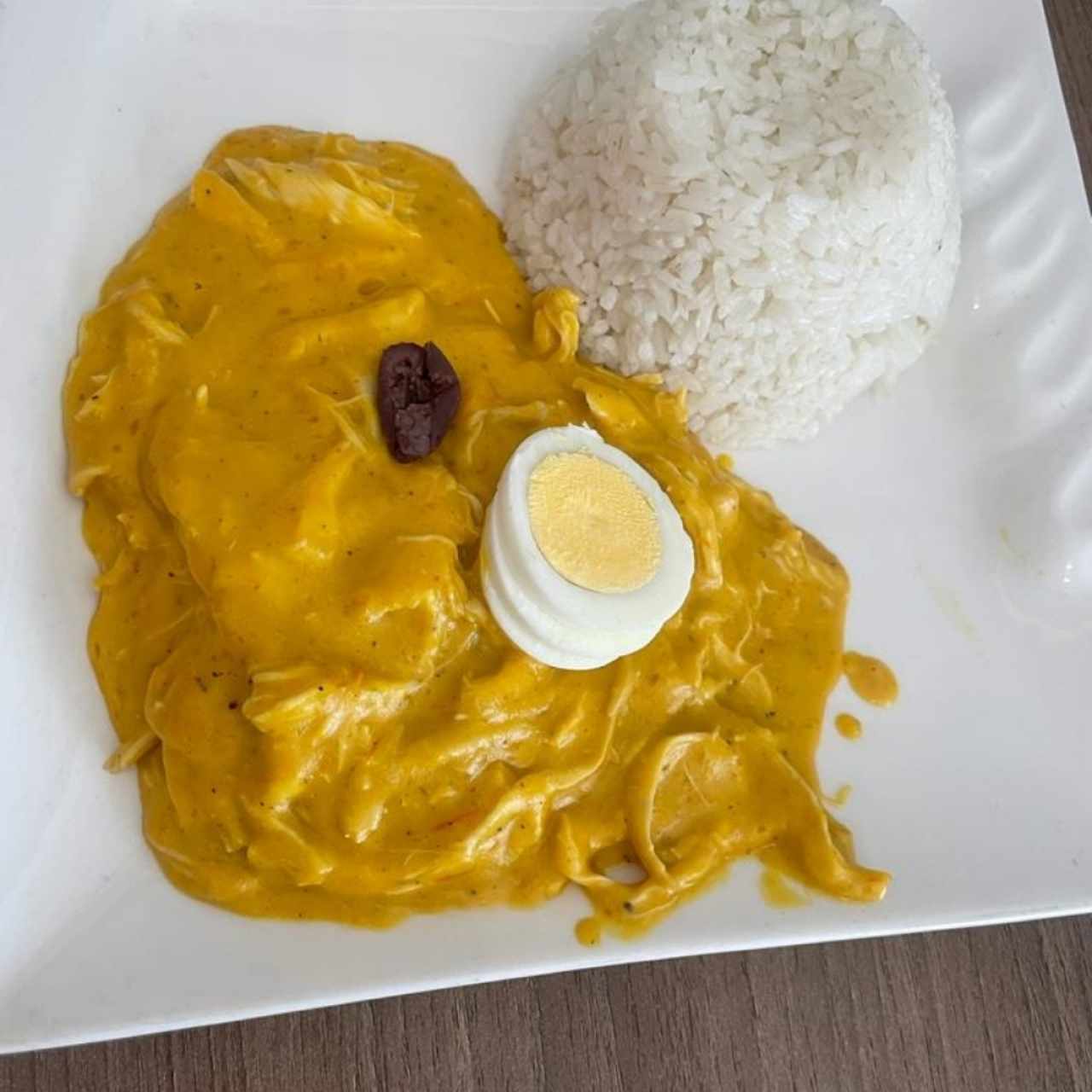 Platos Criollos - Ají de Gallina