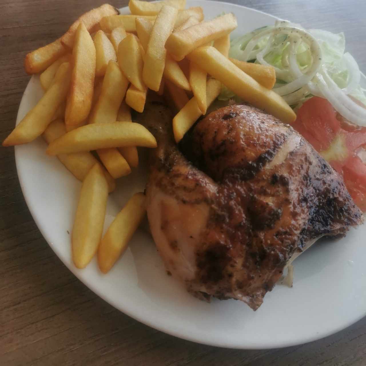 Pollo a la Plancha con papas fritas