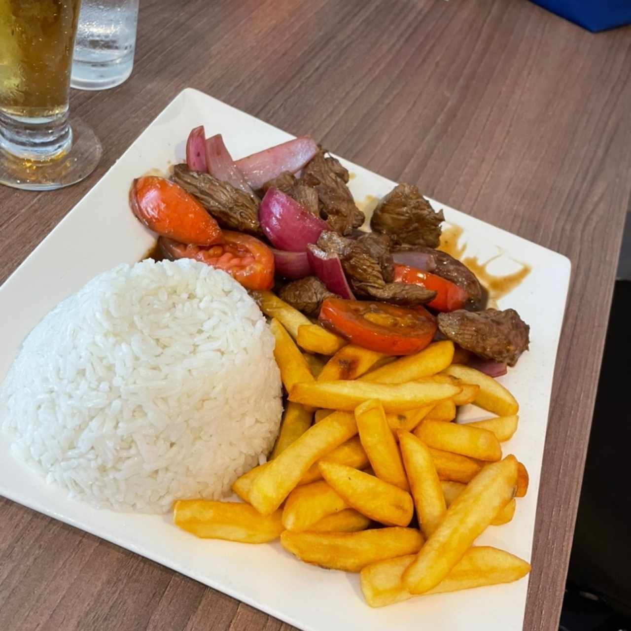 Lomo Saltado