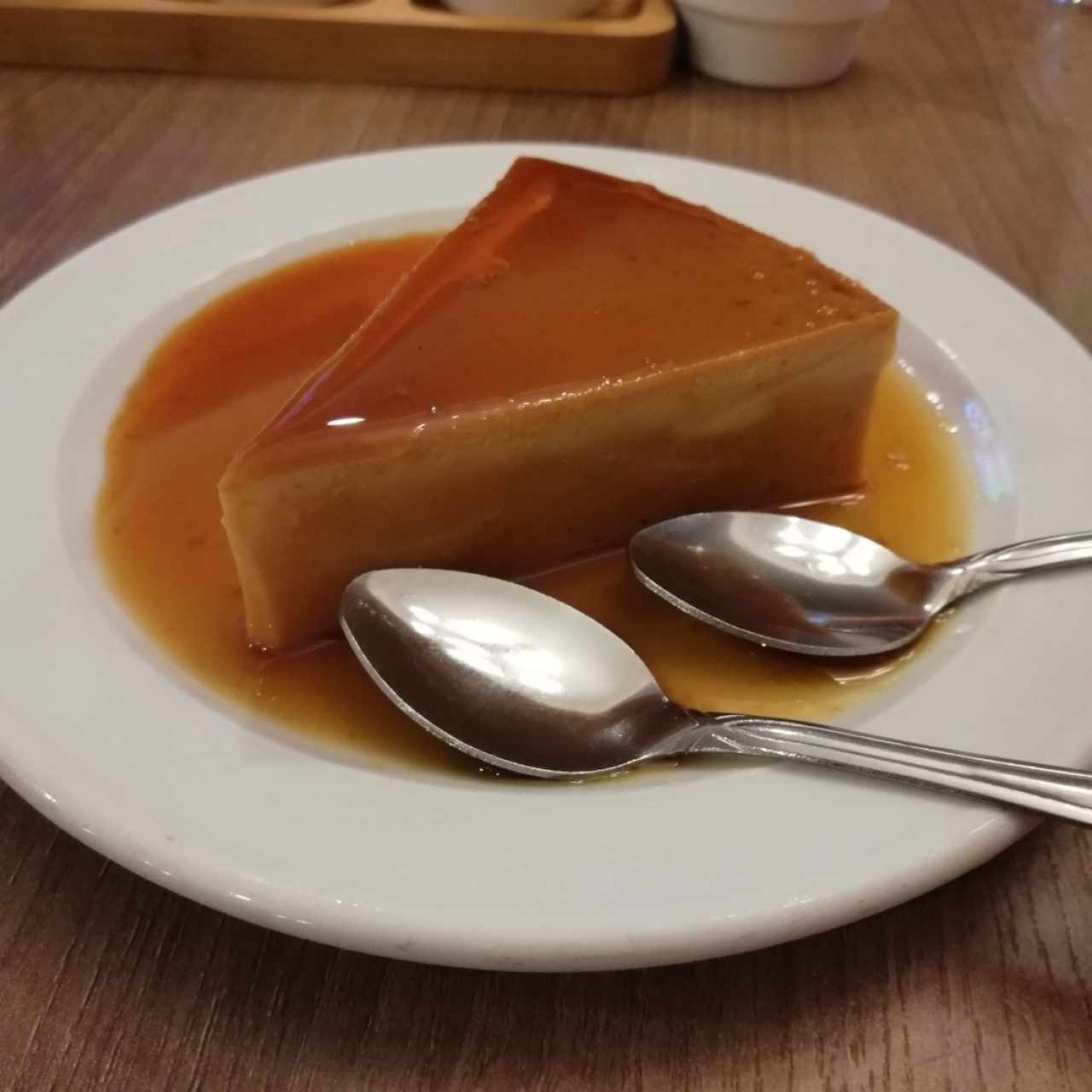 flan de la casa