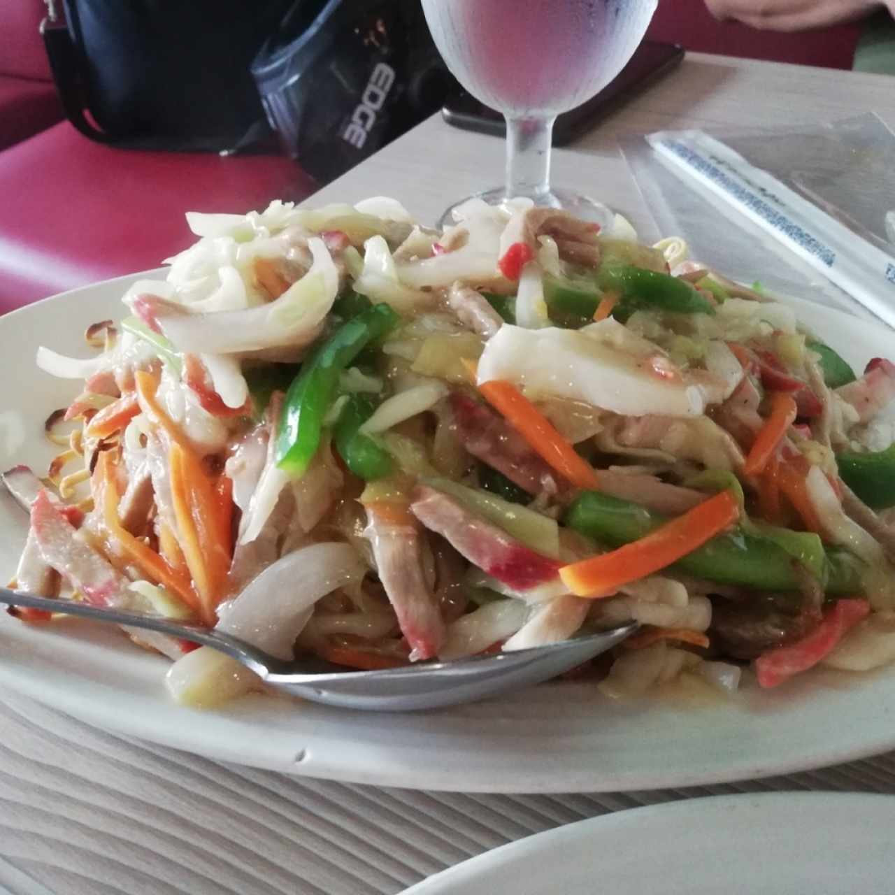 CHOW MEIN FRITO ESPECIAL