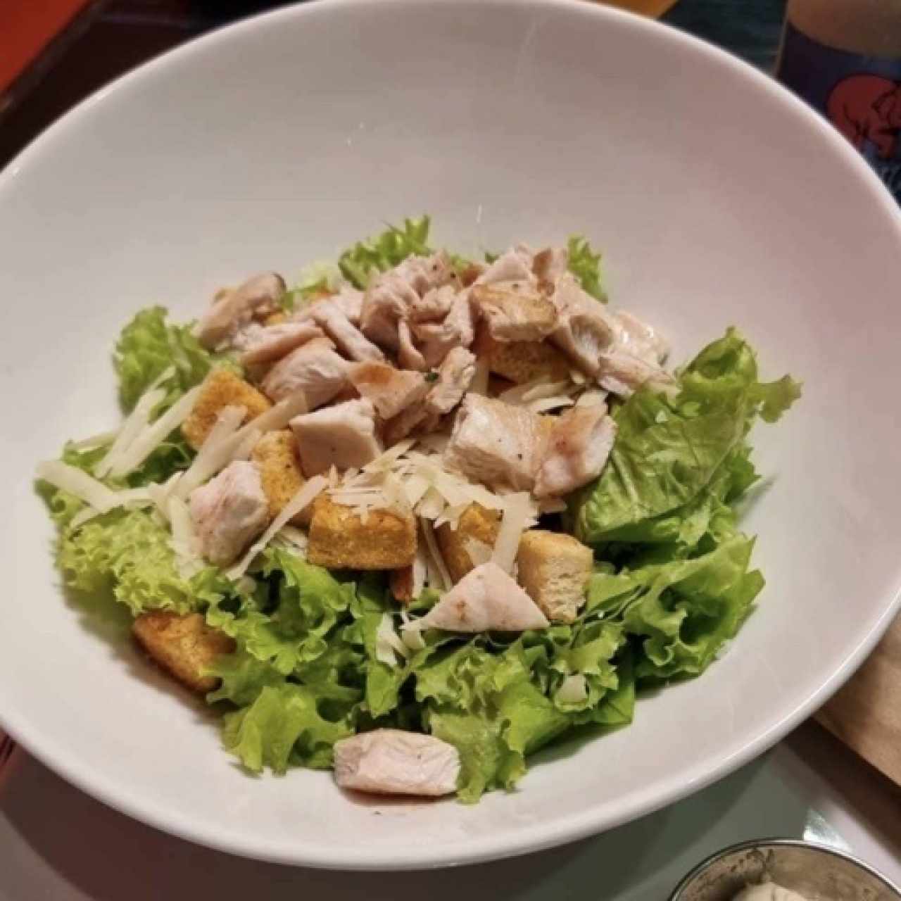 Ensalada César de pollo