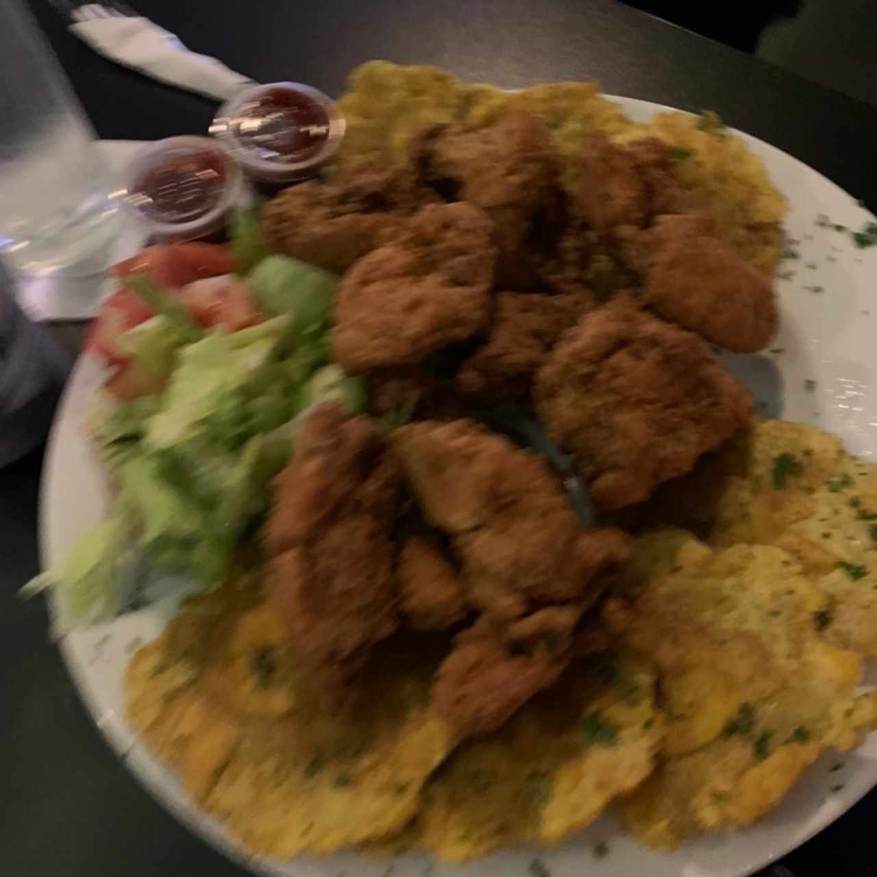 pollo frito con patacones