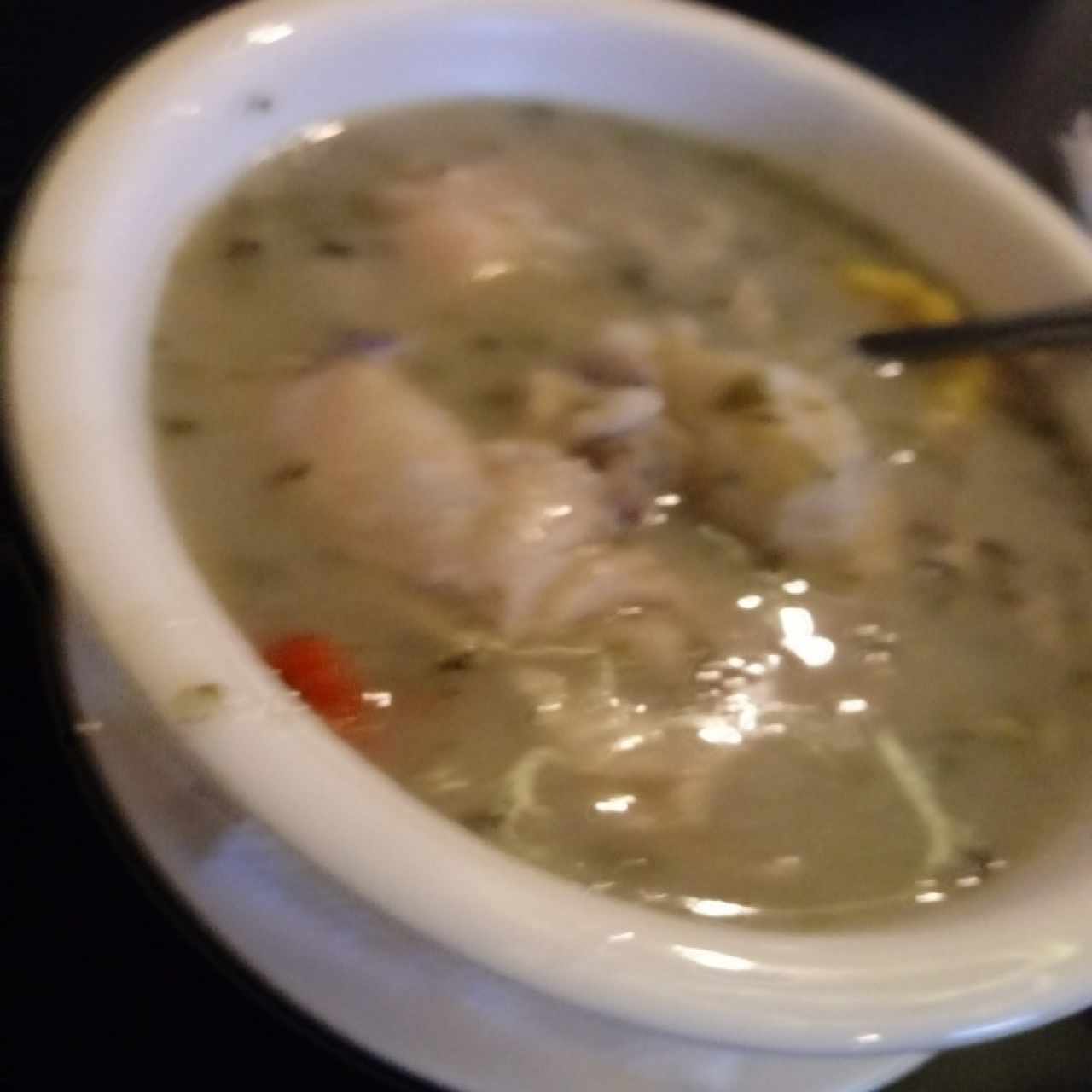 sopa de pollo