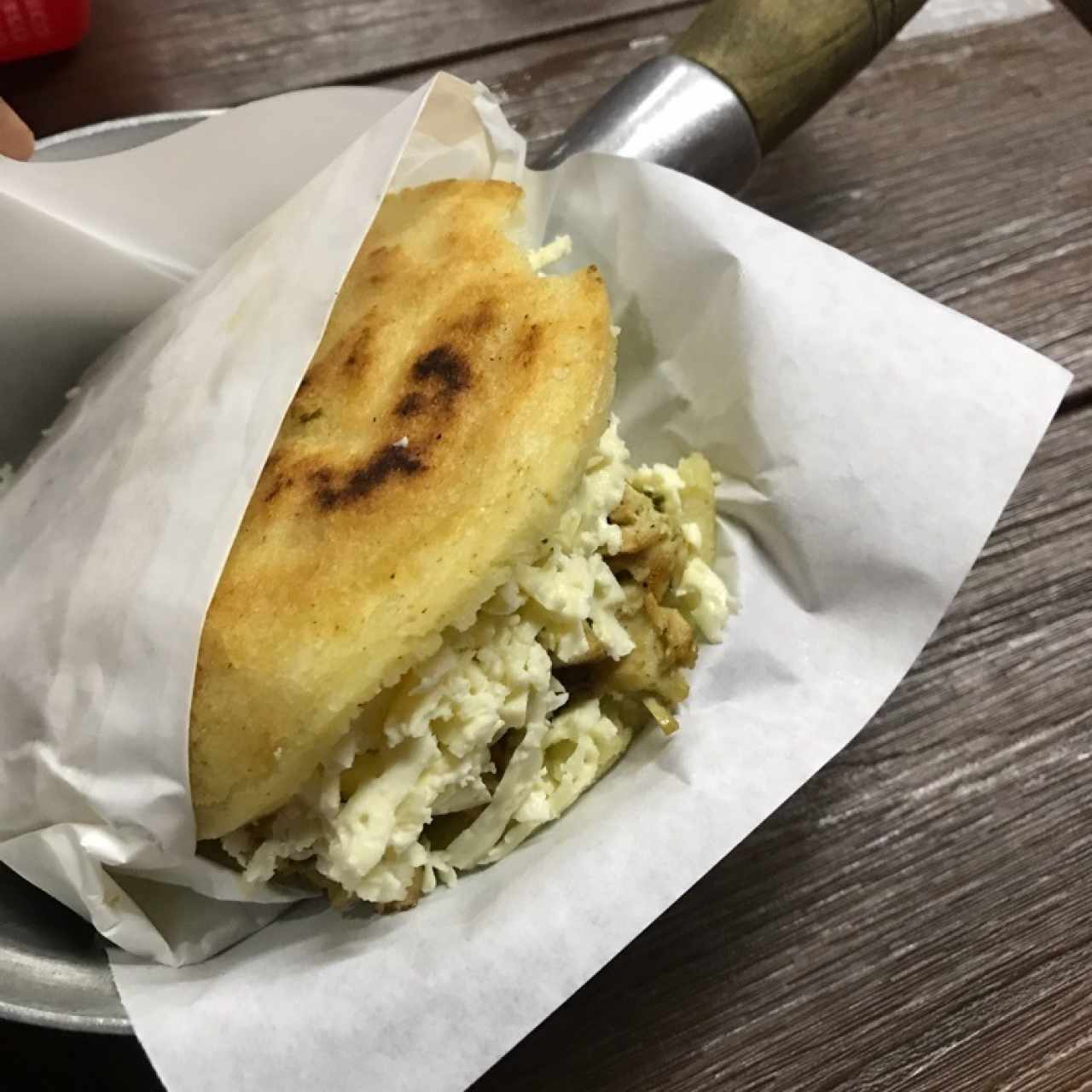 arepa de pollo al grill 