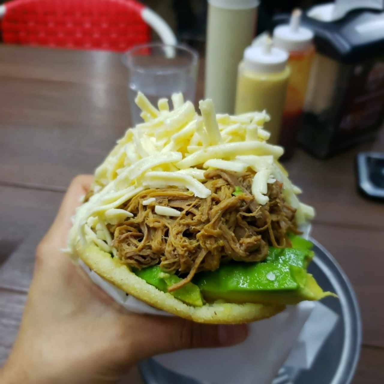 pelua con extra de aguacate